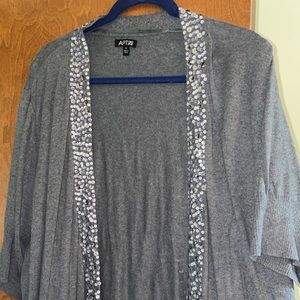 Gray sequins sweater